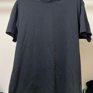 Uniqlo Black Tee